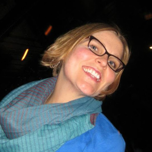 Leslie Carson Photo 33