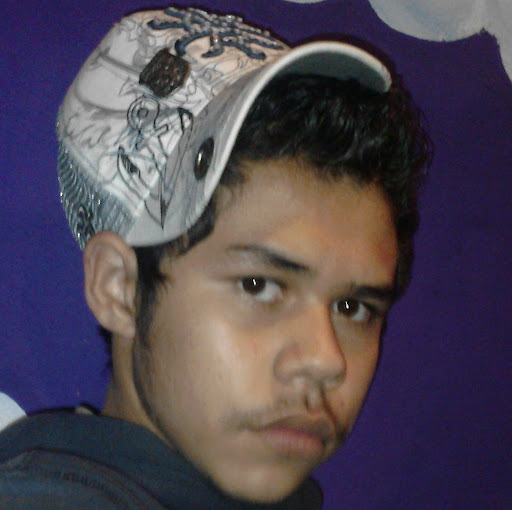 Fernando Flores Photo 24