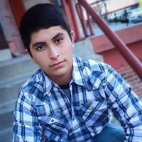 Taylor Ward Photo 8