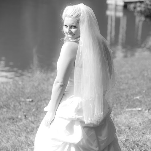 Christa Davis Photo 30
