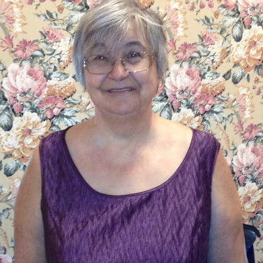 Kathy Saunders Photo 28
