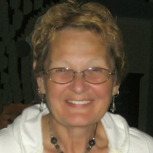 Sue Robinson Photo 7