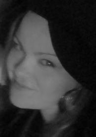 Deborah Early Photo 7