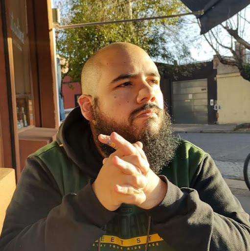 Hector Palacios Photo 27