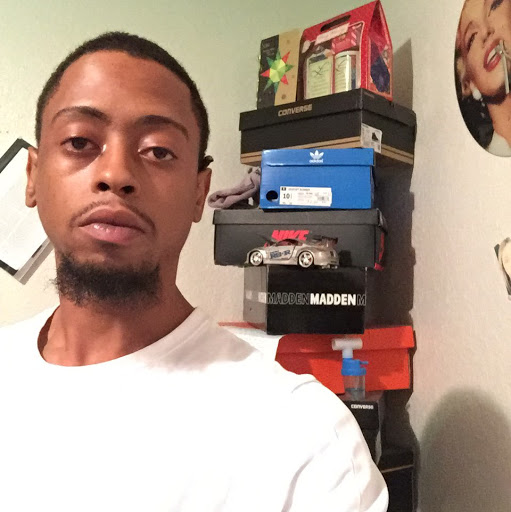 Cyrus Harris Photo 20