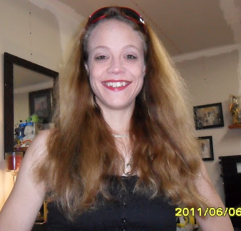 Leah Hooper Photo 6