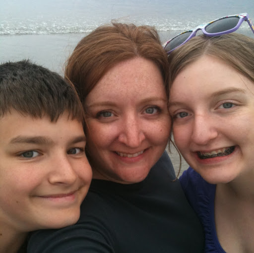 Andrea Myers Photo 6