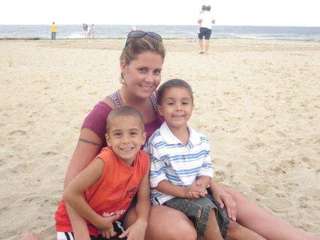 Jennifer Phelps Photo 36