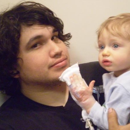 Matthew Hernandez Photo 19