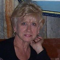 Janet Kelly Photo 37