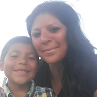 Sarah Chavarria Photo 4