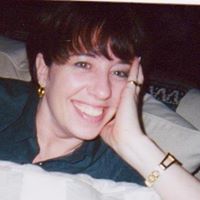 Kelly Mcintyre Photo 23