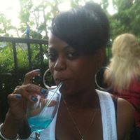 Adrienne Gray Photo 18