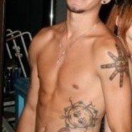 Derrick Conner Photo 6