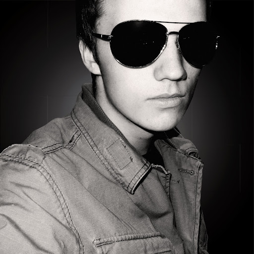 Connor Moore Photo 23