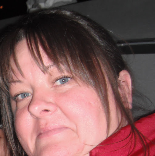 Nadine Bennett Photo 30