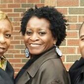 Ramona Robinson Photo 30