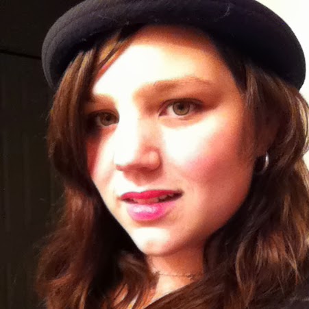 Amanda Bledsoe Photo 35