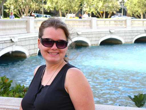 Belinda Nelson Photo 17