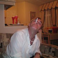 Leslie Nichols Photo 25