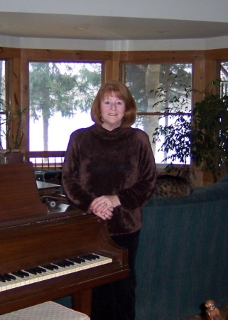 Susan Potter Photo 23