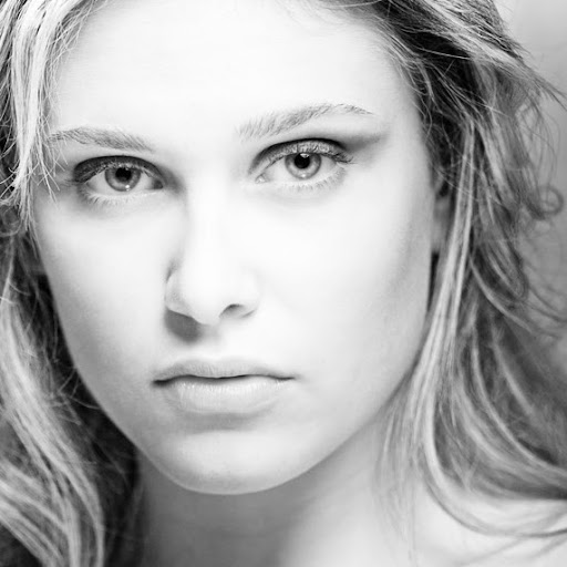 Kelly Mccarthy Photo 30