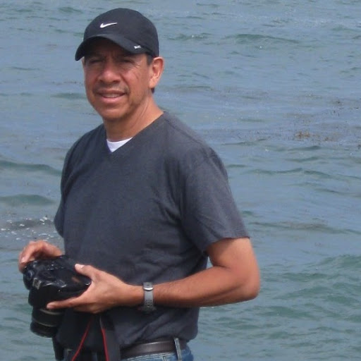 Frank Gonzalez Photo 13