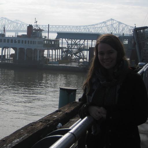 Anna Klug Photo 18