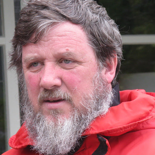 Robert Farmer Photo 14