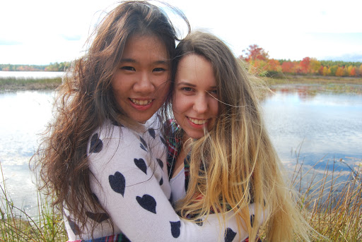 Caroline Fan Photo 11