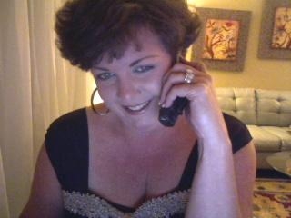 Robin Tucker Photo 25