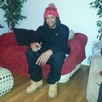 Everette Brown Photo 8
