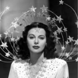 Laurie Sanderson Photo 9