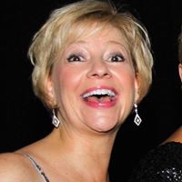 Karen James Photo 40