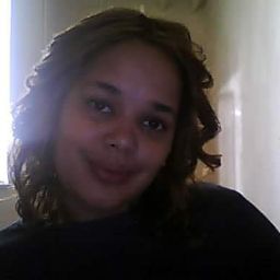Monique Martin Photo 14