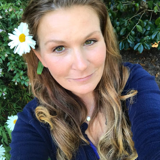 April Graves Photo 23