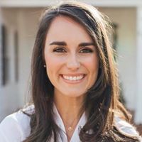 Katherine Decker Photo 25