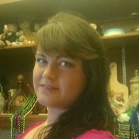 Julie Schuster Photo 40