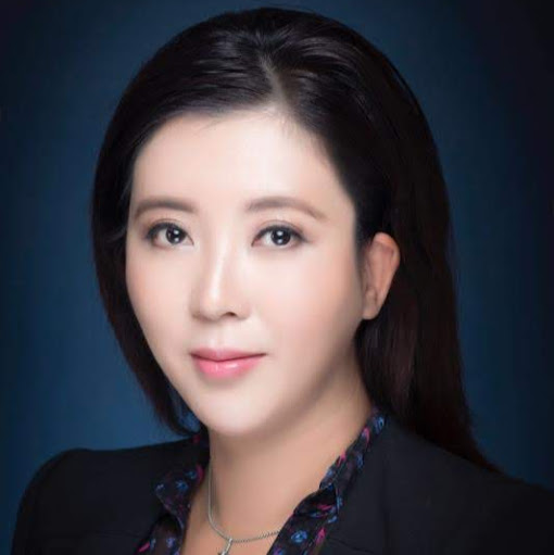 Shirley Tang Photo 15