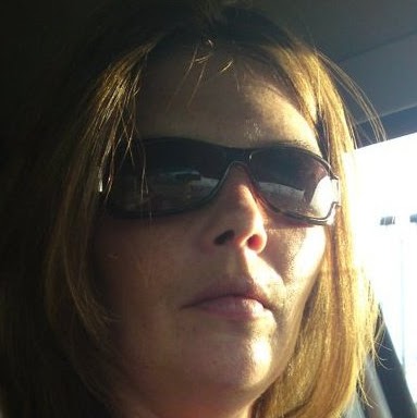 Tracey Martin Photo 30