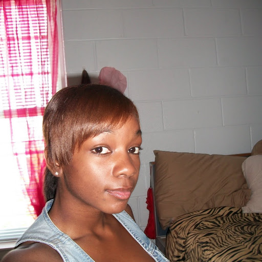 Kelli Felder Photo 2