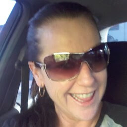 Vicki Gee Photo 28