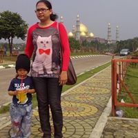 Anna Sary Photo 6