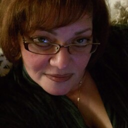 Betsy Nieves Photo 29