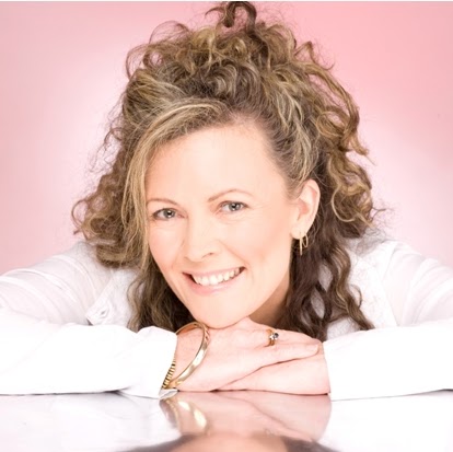 Lisa Brand Photo 39