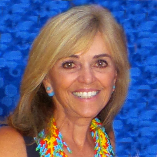 Deanna Jones Photo 33