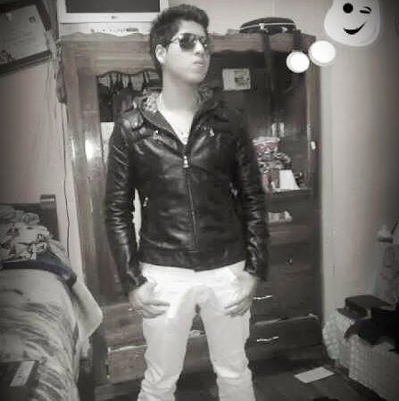 Jonathan Perez Photo 12