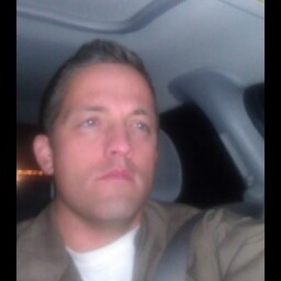 Jason Hewlett Photo 14