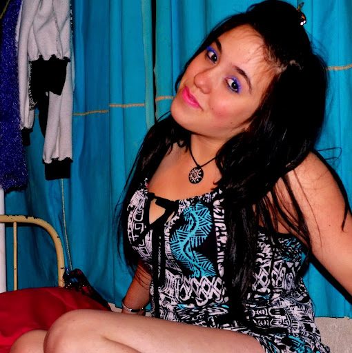 Julia Serrano Photo 37