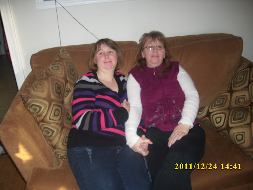 Linda Roach Photo 33